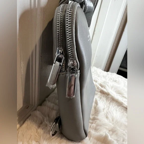 NEICOA MINI Small Sling Bag, Purse Vegan Leather Crossbody Bag - Picture 4 of 8